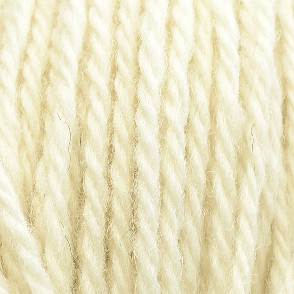 3-trådigt Svensk-ullgarn